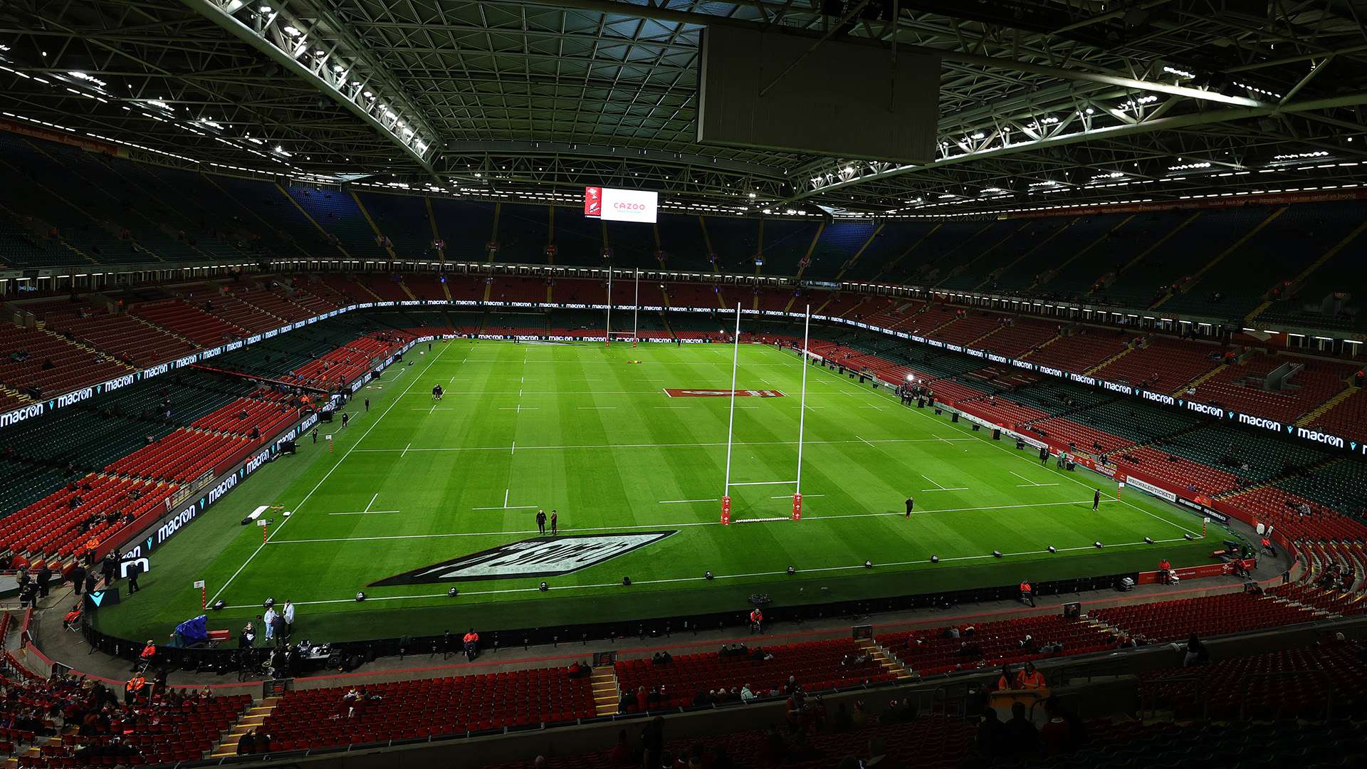 新赛季法甲前瞻：巴黎卫冕不易 里昂豪掷千金.