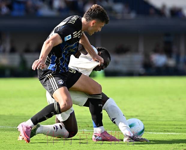 米兰跟队：拉比奥脚部撞击伤疼痛已缓解，能出战对佛罗伦萨